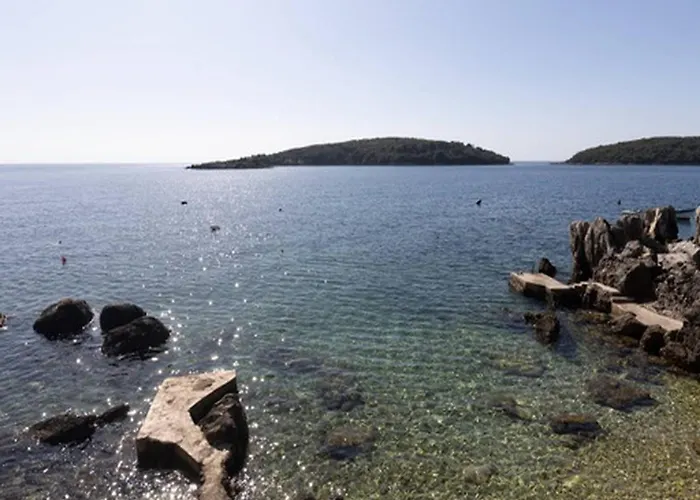 House Ra Ica - One Bedroom With Terrace And Sea View 1 * 몰루나트